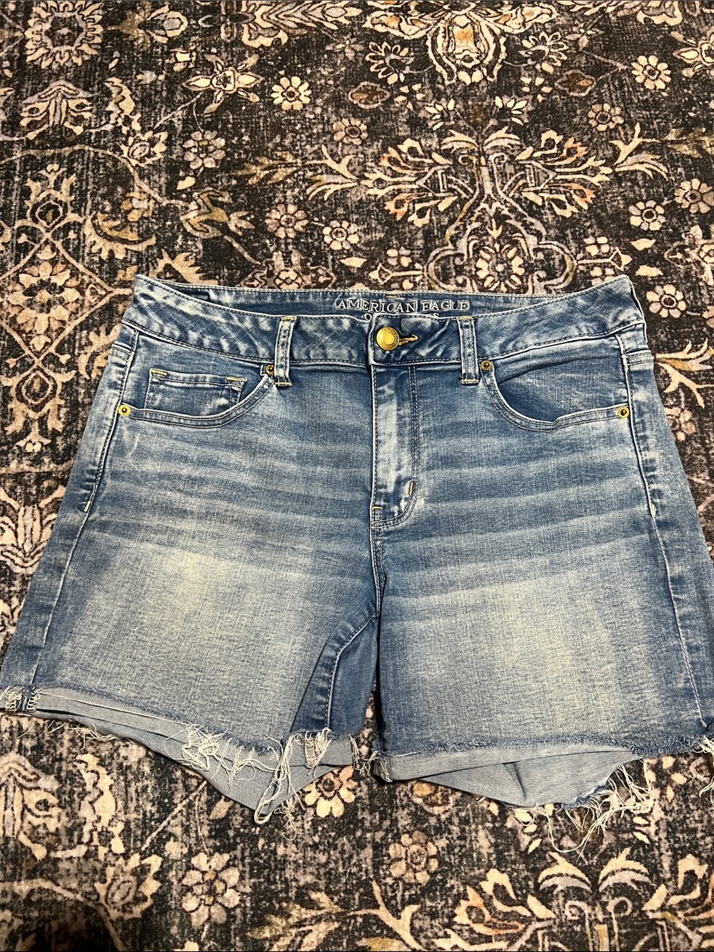 American Eagle Outfitters Midi Denim Women’s Shorts